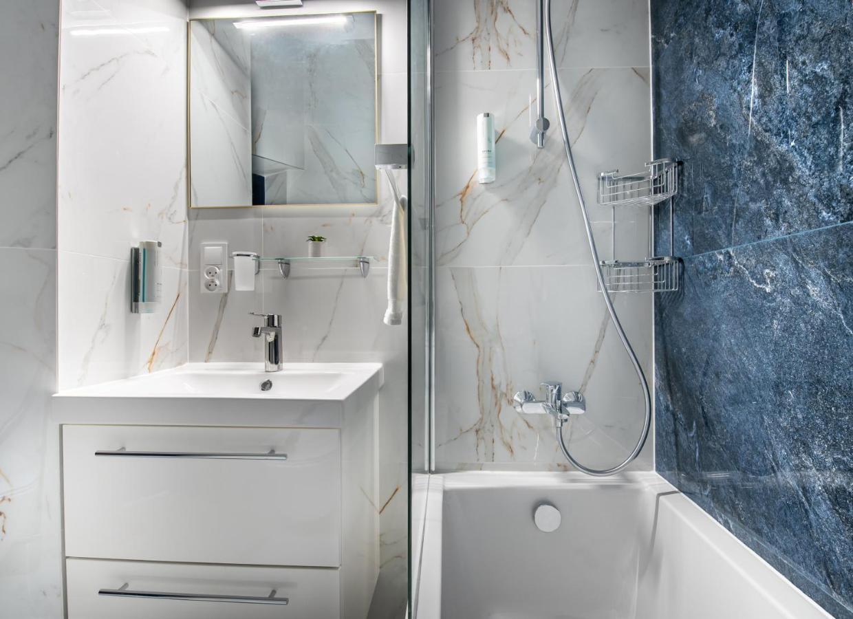 Apartamenty Yeti & Wilka W Centrum Chorzowa - Yeti Exteriör bild